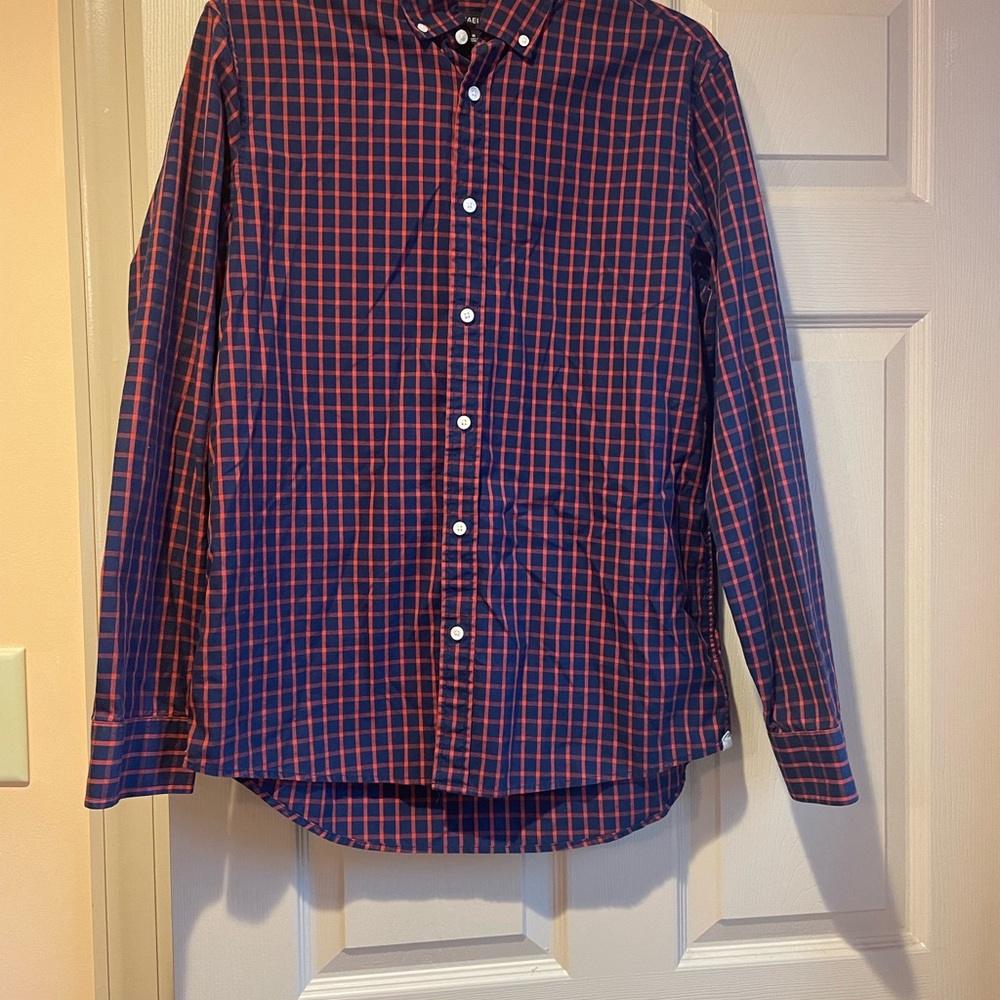 Michael Kors Men's Red and Blue Checkered Shirt, Tailored Fit, Size Medium‎